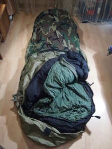 best sleeping bag review - Tennier Industries US Military -30 Degree Mummy Modular Sleep System