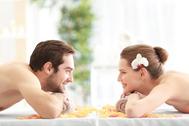 advanced skin care - couple relaxing at spa