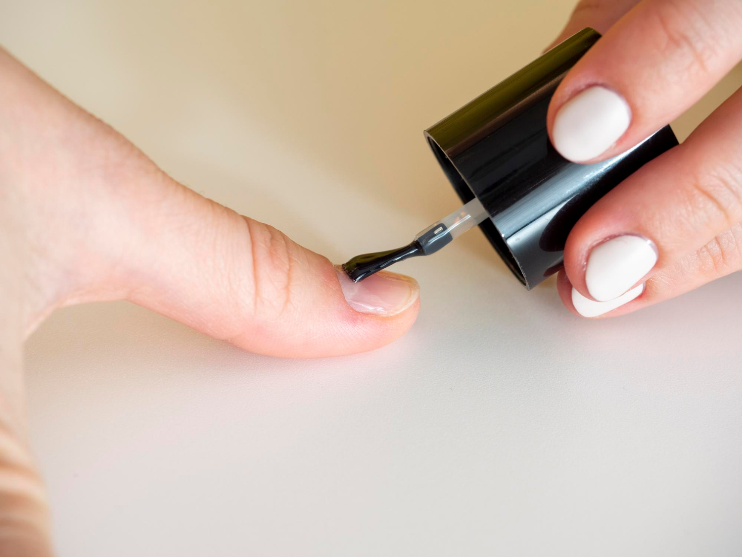 Get the Perfect Finish Best Top Coat Nail Polish You Need